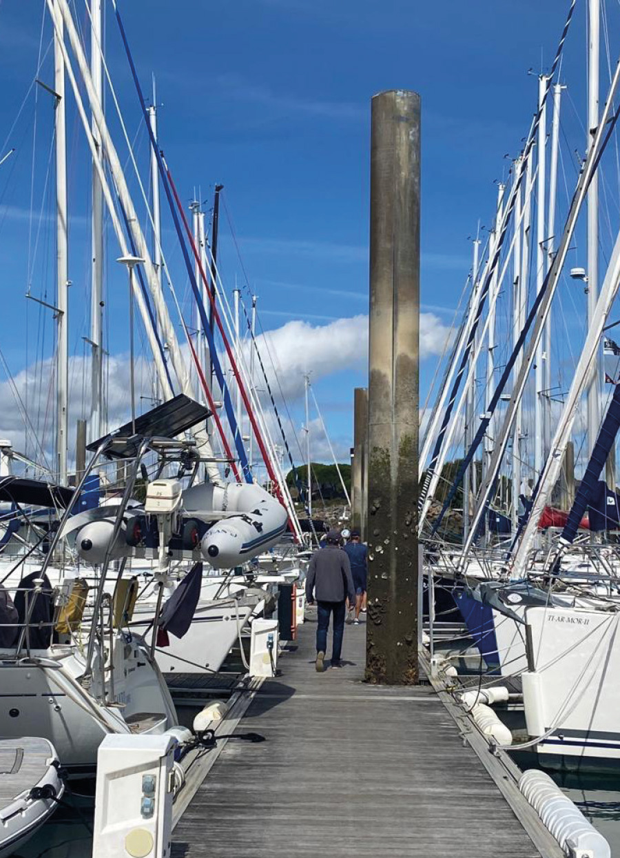 Iles en Voile - Croisieres avec Skipper iles du Morbihan - Bateau Ponton
